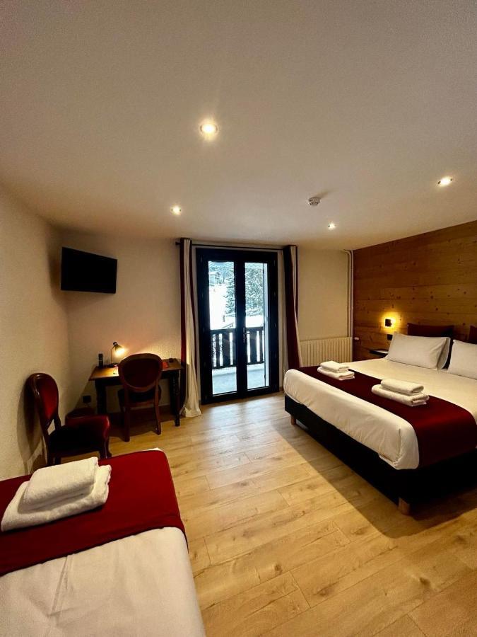 Hotel Restaurant Le Madame La Ferriere  Экстерьер фото