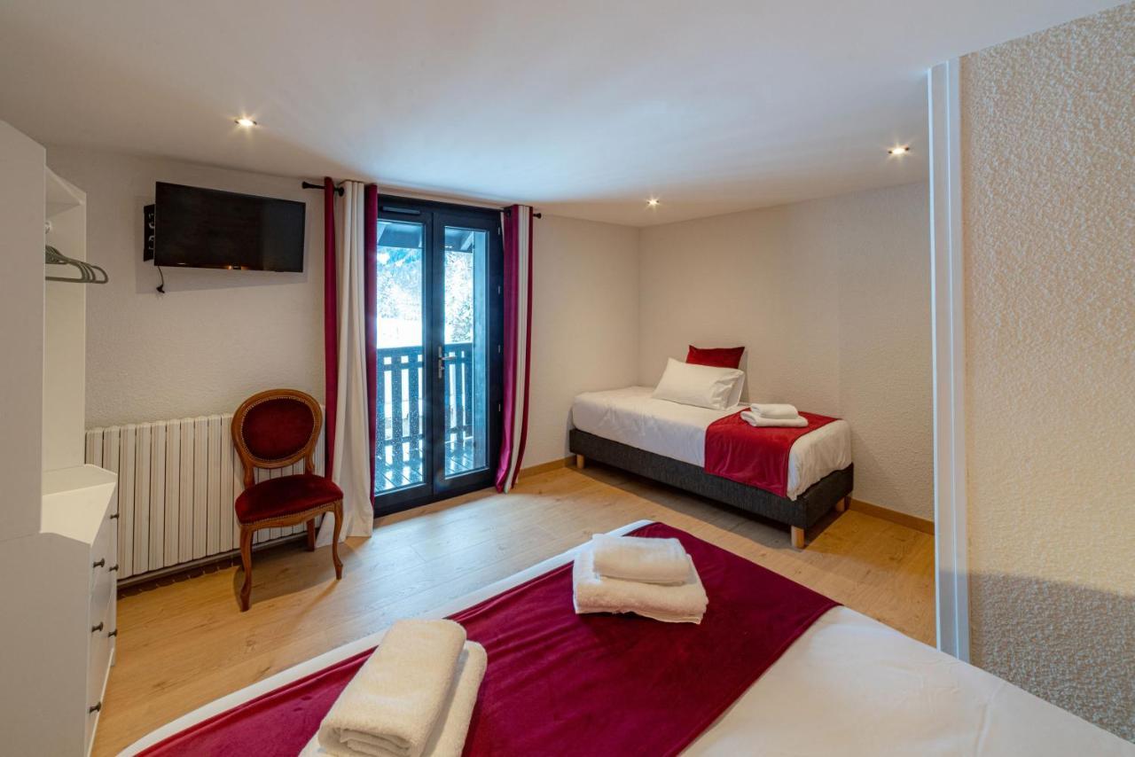 Hotel Restaurant Le Madame La Ferriere  Экстерьер фото