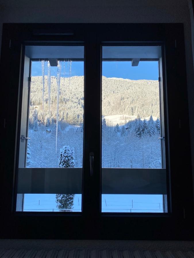 Hotel Restaurant Le Madame La Ferriere  Экстерьер фото